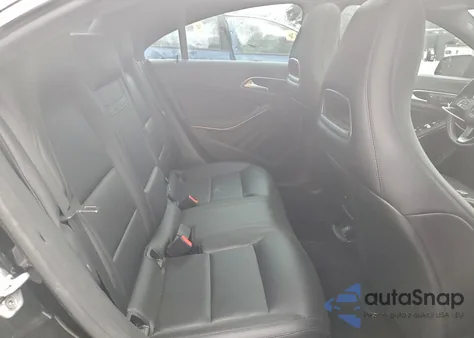 2015 Mercedes-Benz Cla 250 z USA, uszkodzony, nr VIN WDDSJ4EB3FN169101